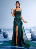 Women’s Elegant Emerald Green Evening Gown with Sequin Open Back and High Slit, Perfect for Beach Weddings, Galas and Parties